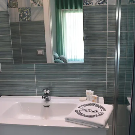 Vera Gioia De Charme 住宿加早餐酒店 索伦托