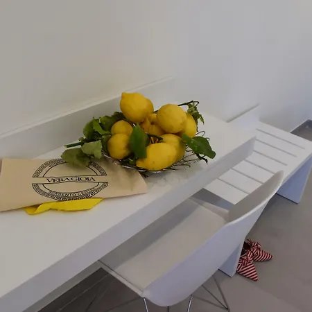 Vera Gioia De Charme 住宿加早餐酒店