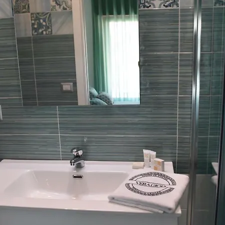 Vera Gioia De Charme 索伦托